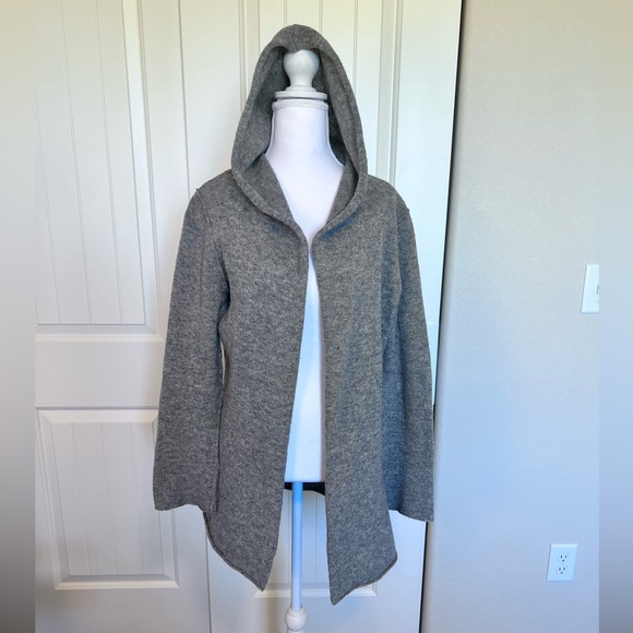 Cabi 100% Lambswool Hooded Open Cardigan Sweater Sz Medium Gray Lagenlook - Picture 2 of 10